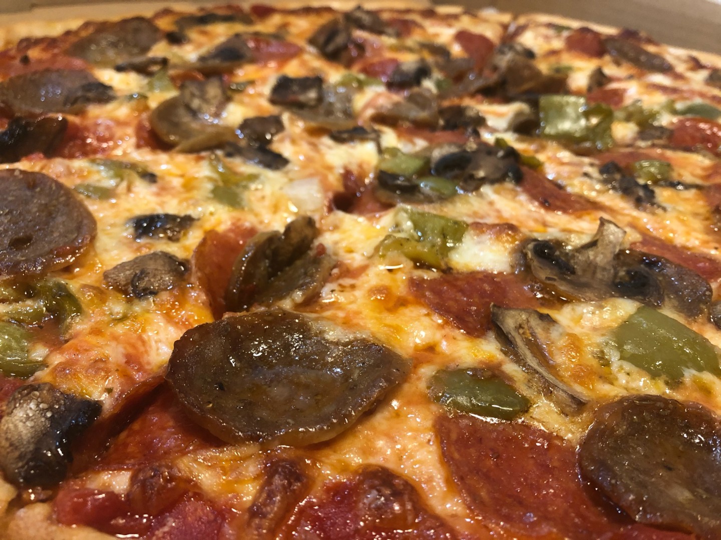Supreme pizza close-up
